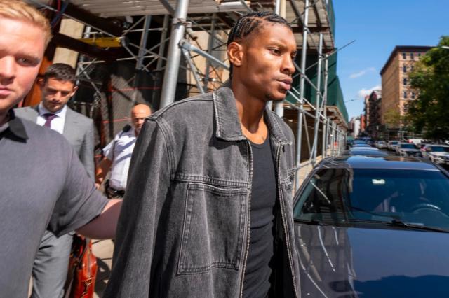 1697714274269063397.jpg 1697714262405.jpg