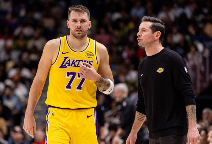 星空体育app-湖人五战四败冤吗？黄蜂三分不得不防，单靠“东詹”是不够的！|东契奇|三分球|篮板球|湖人队表现|夏洛特黄蜂队_新浪体育_新浪新闻