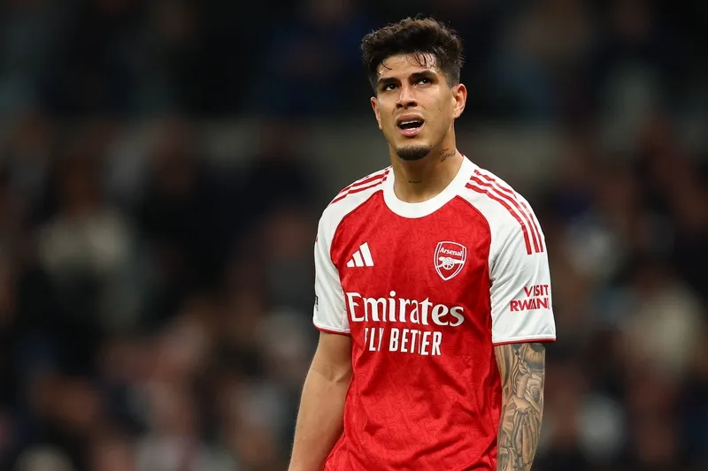 xk体育-因卡皮耶本场数据：11次解围，3次抢断，2次拦截，1次过人